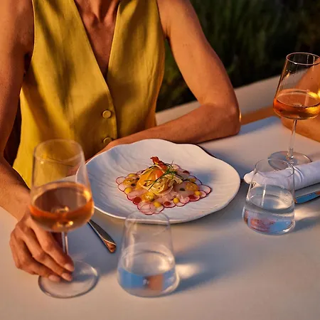 Avali, Mar-bella Collection Feriested 5*