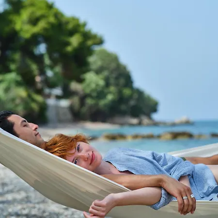 Θέρετρο Avali, Mar-bella Collection