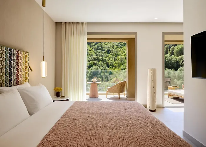 Avali, Mar-bella Collection