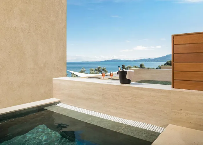 Avali, Mar-bella Collection Resort