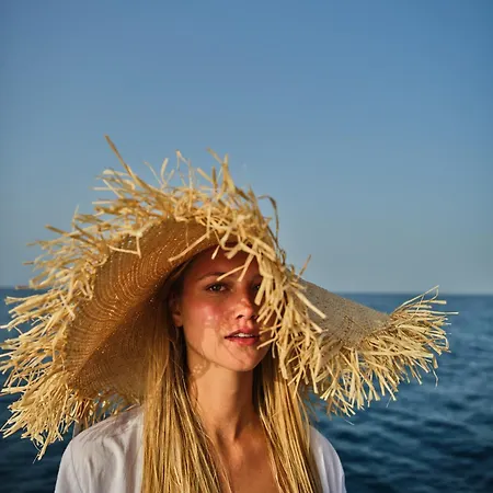 Avali, Mar-bella Collection Station touristique 5*